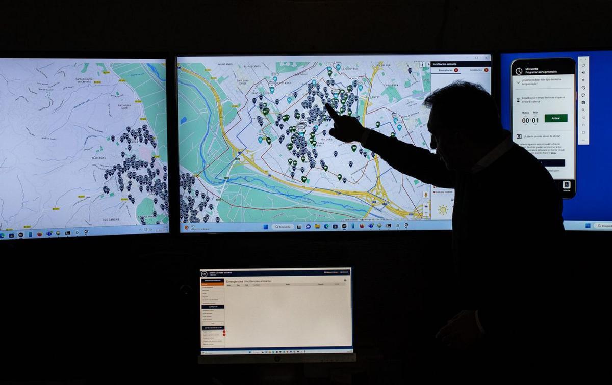L’Àrea Metropolitana impulsa el seu sistema de seguretat digital L’Àrea Metropolitana impulsa el seu sistema de seguretat digital