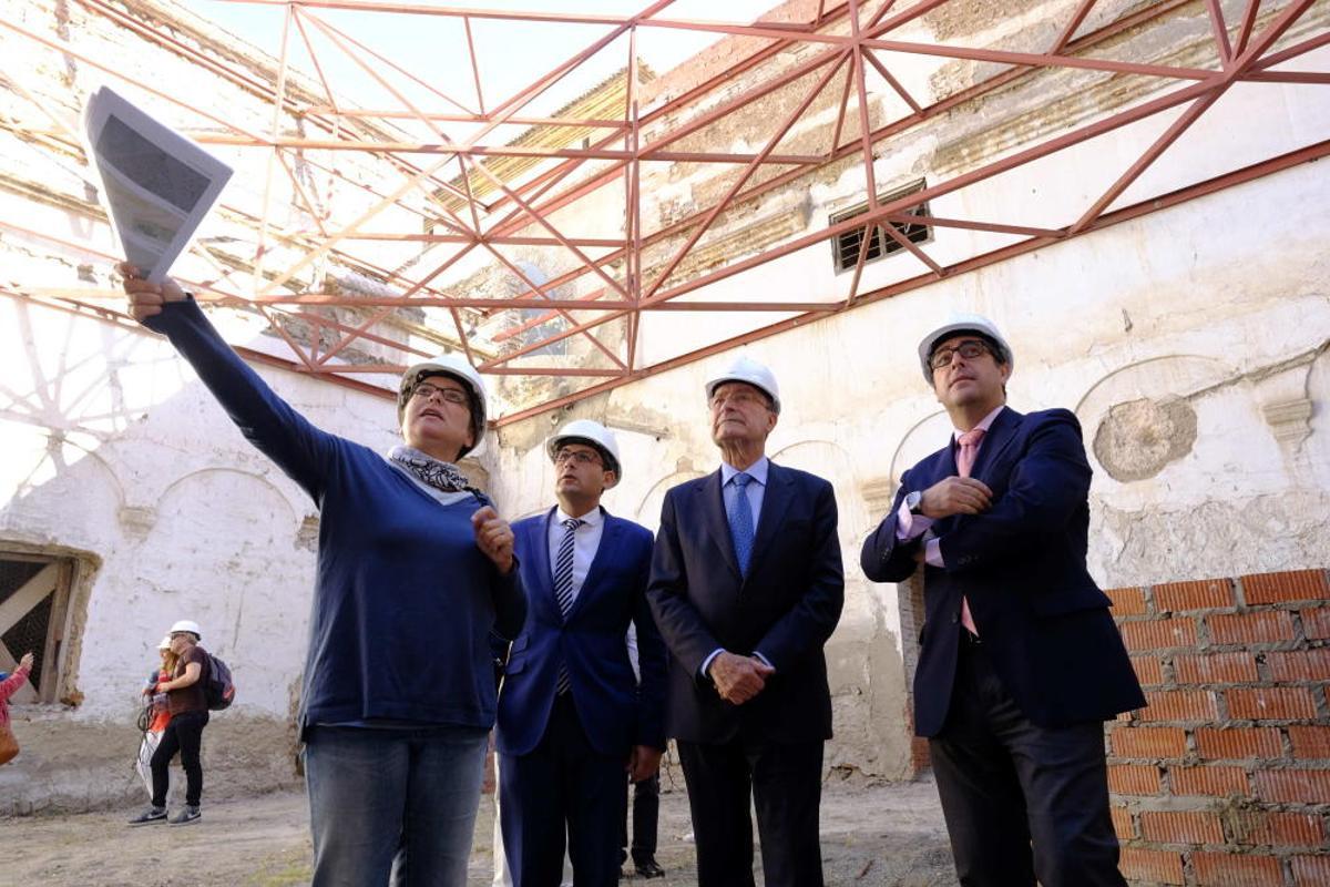 Esta actuación, que tendrá una duración de un año, permitirá habilitar una sede para la Fundación del Carnaval y la Asociación Torrijos