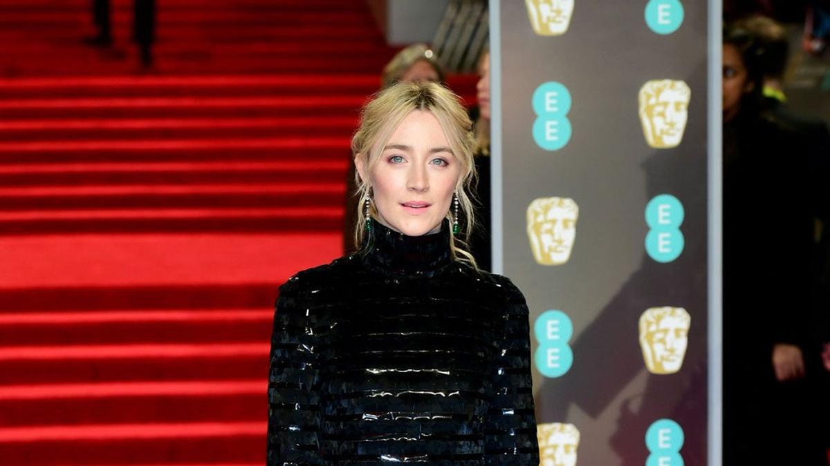 Saoirse Ronan en los premios de la Academia Británica en Londres