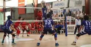 A Estrada acoge las finales gallegas de voleibol