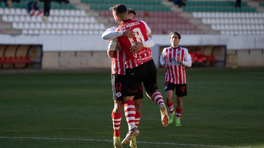 El Zamora CF busca las palmas de la afición en este Domingo de Ramos