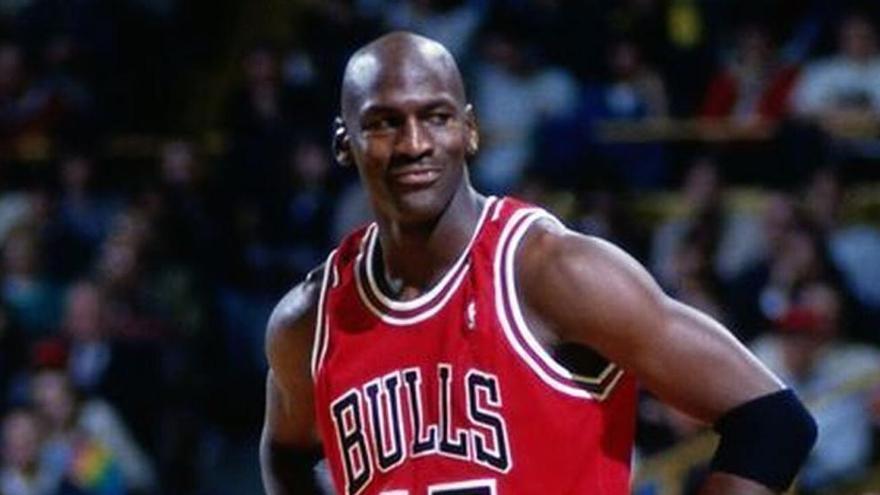 Michael Jordan y algunos hombres malos