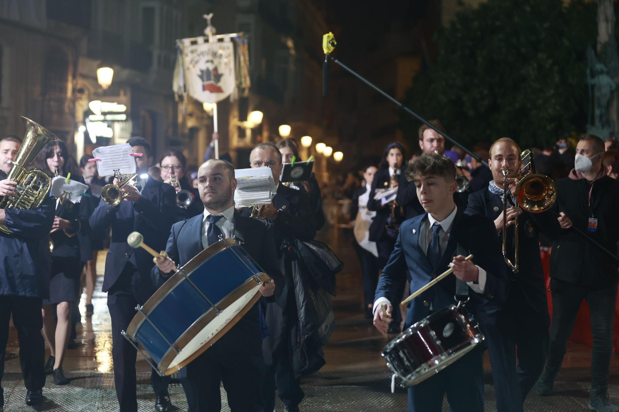 Búscate en la Ofrenda por la calle Quart (entre 22.00 y 23.00 horas)