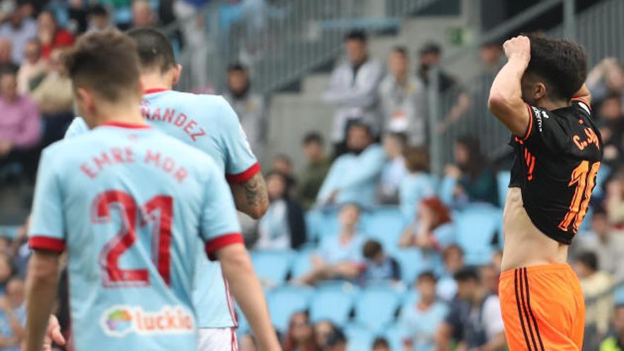 Carlos Soler está en el centro