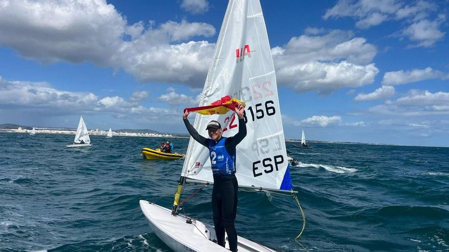 Tim Lubat y Gabriela Morell se cuelgan el oro en el Europeo de Ilca 6