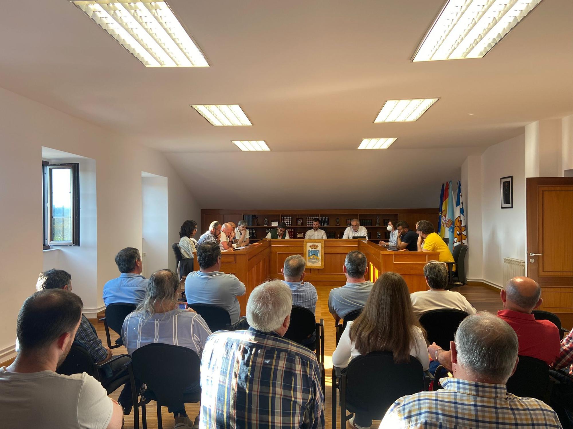 El Concello de Paderne aprueba obras por valor de 206.000 euros