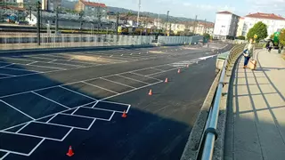 El aparcamiento de la estación intermodal de Santiago estrena imagen