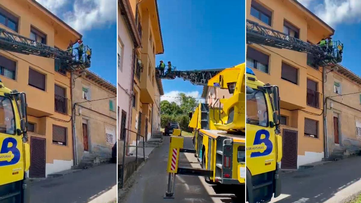 Aparatoso rescate en Avilés de un perro que quedó atrapado en las rejas del balcón.