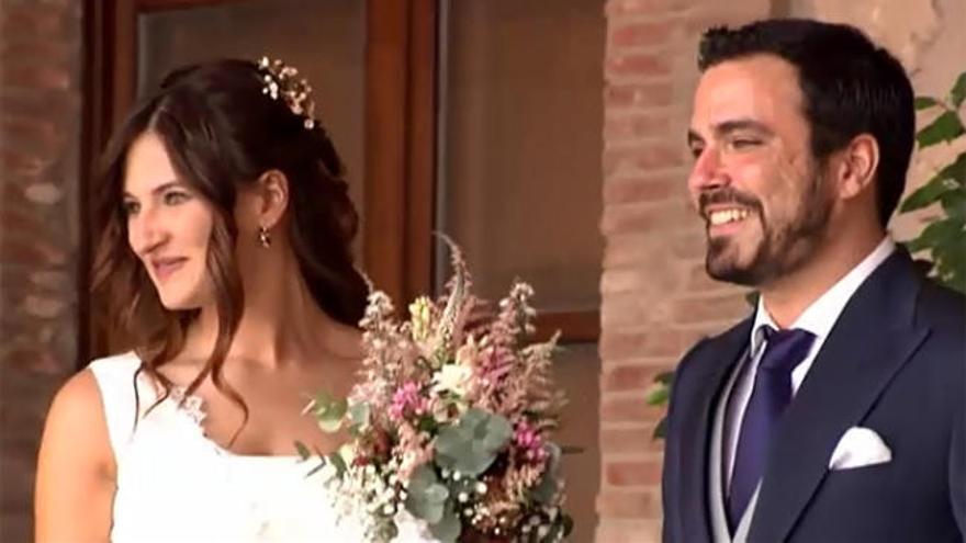 Alberto Garzón contrae matrimonio con Anna Ruiz
