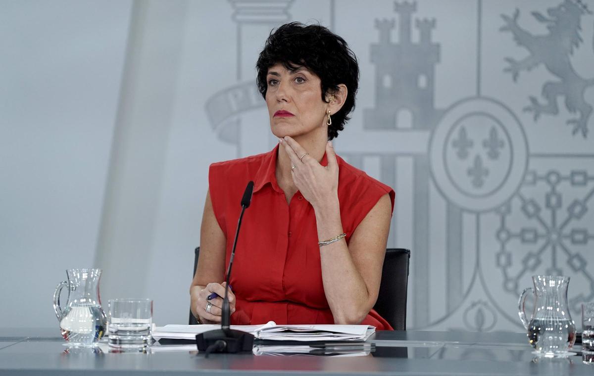 Elma Saiz, Carlos Cuerpo y Ángel Víctor Torres han participado en la rueda de prensa posterior al Consejo de Ministros.