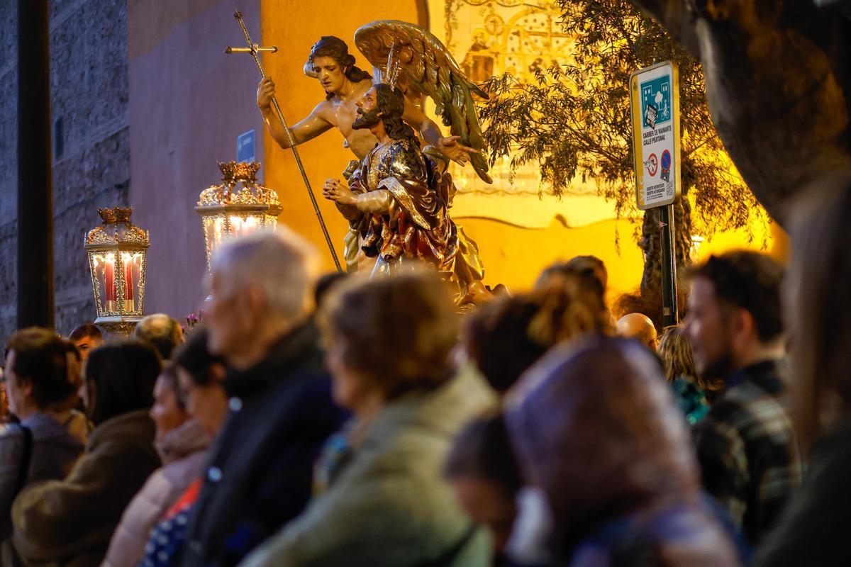 El Cabanyal vive con solemnidad el Miércoles Santo del Prendimiento y la Lanzada