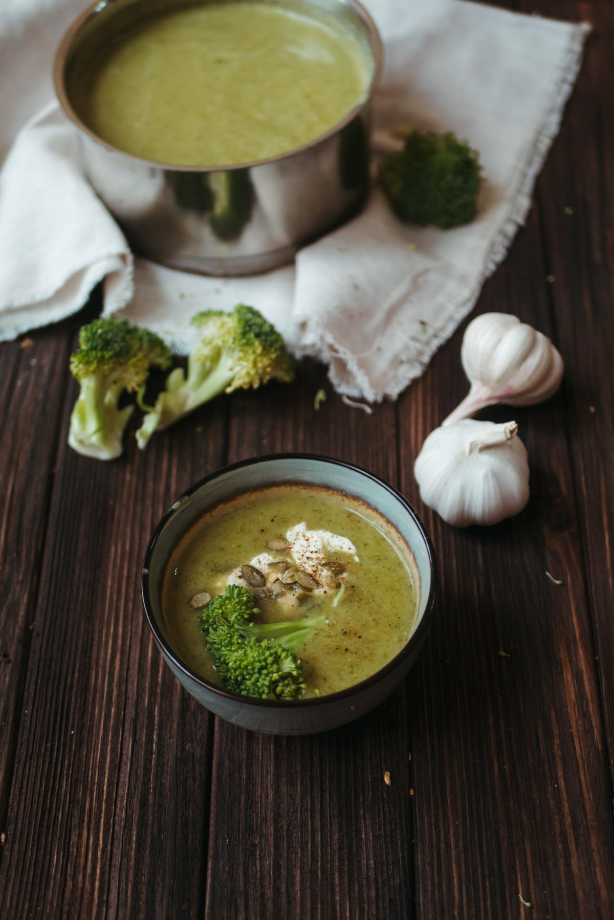 Esta crema de brócoli es ideal para cenar y te ayudará a adelgazar.