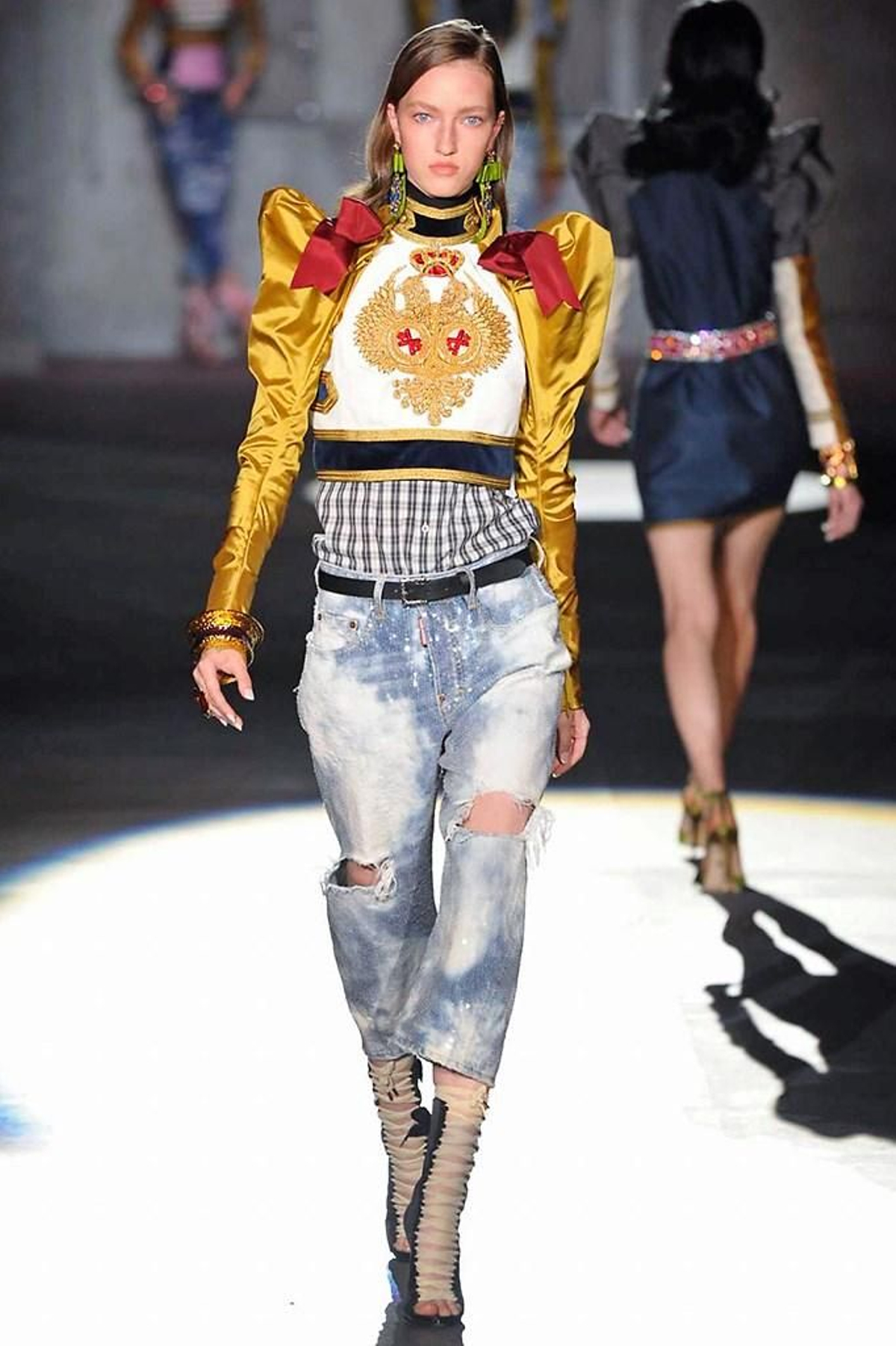 Dsquared2