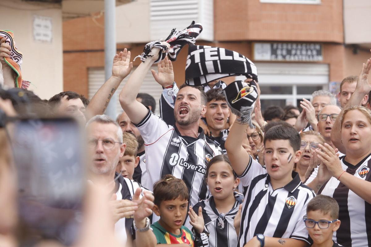 .CASTELLON.AMBIENTE PARTIDO PREVIA CDCS.