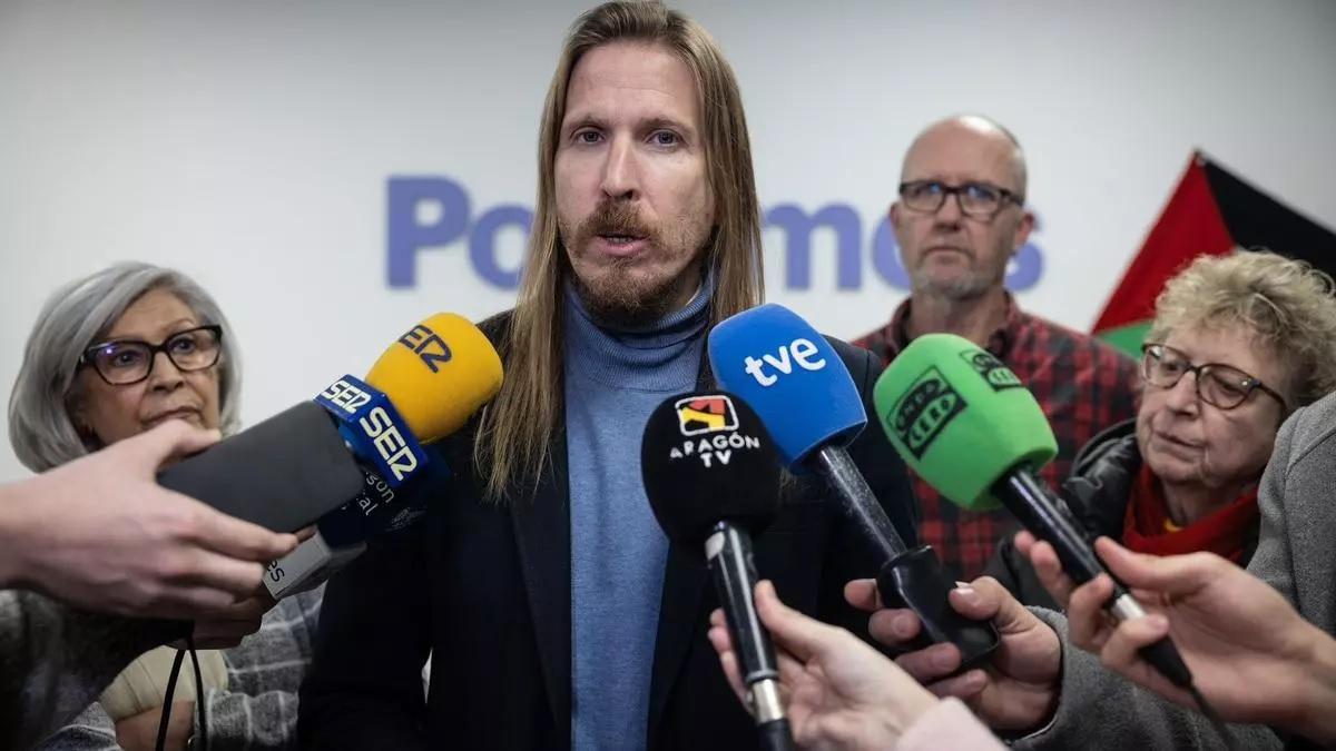 Pablo Fernández y Ricard Mitjana, en la sede de Podemos Aragón, en una imagen de archivo.