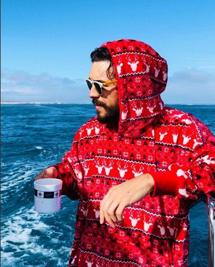 Mario Casas en un barco en Lanzarote el pasado fin de semana.