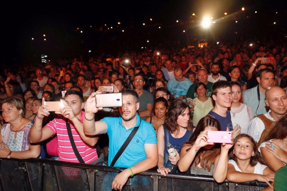 Multitudinario concierto en Castrelos de La Oreja de Van Gogh