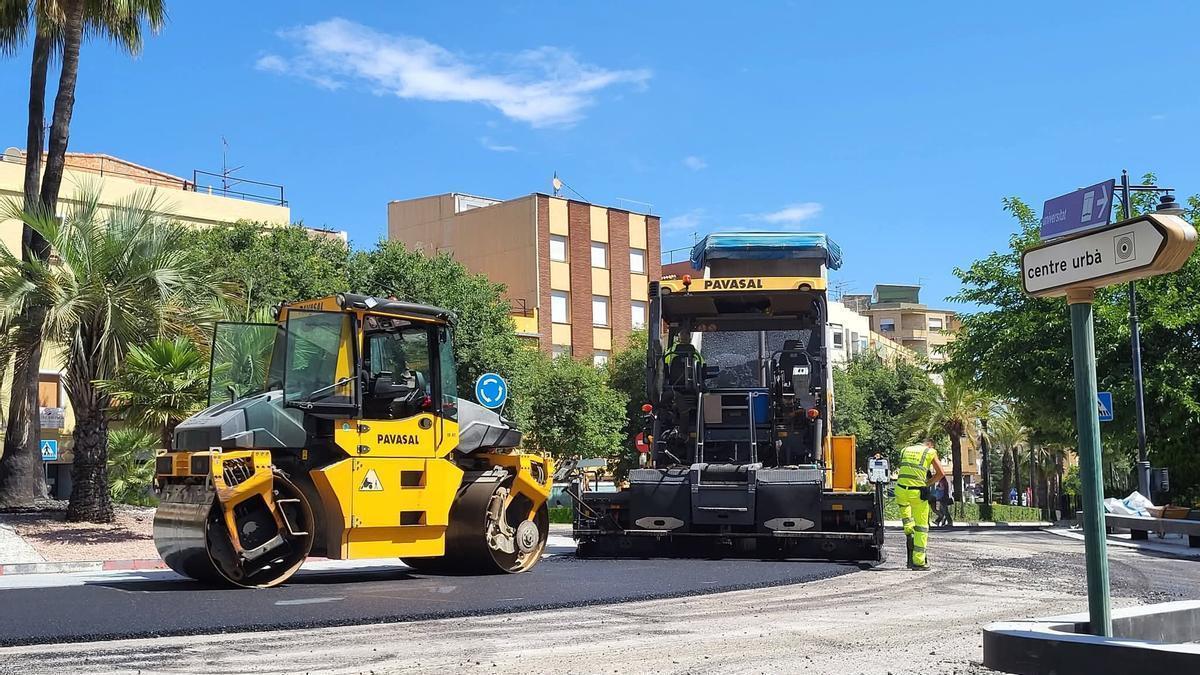 Obras de mejora en la rotonda.