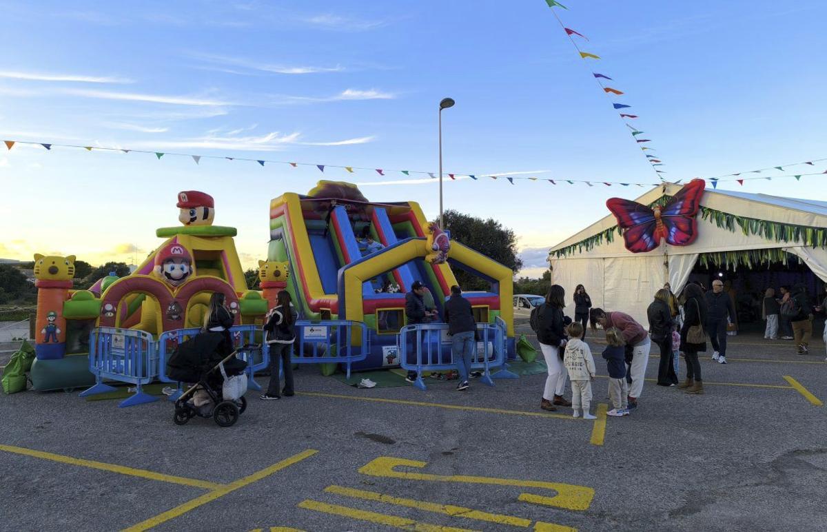El sábado pasado fue un gran día para los niños de Formentera, con castillos inflables y animación.