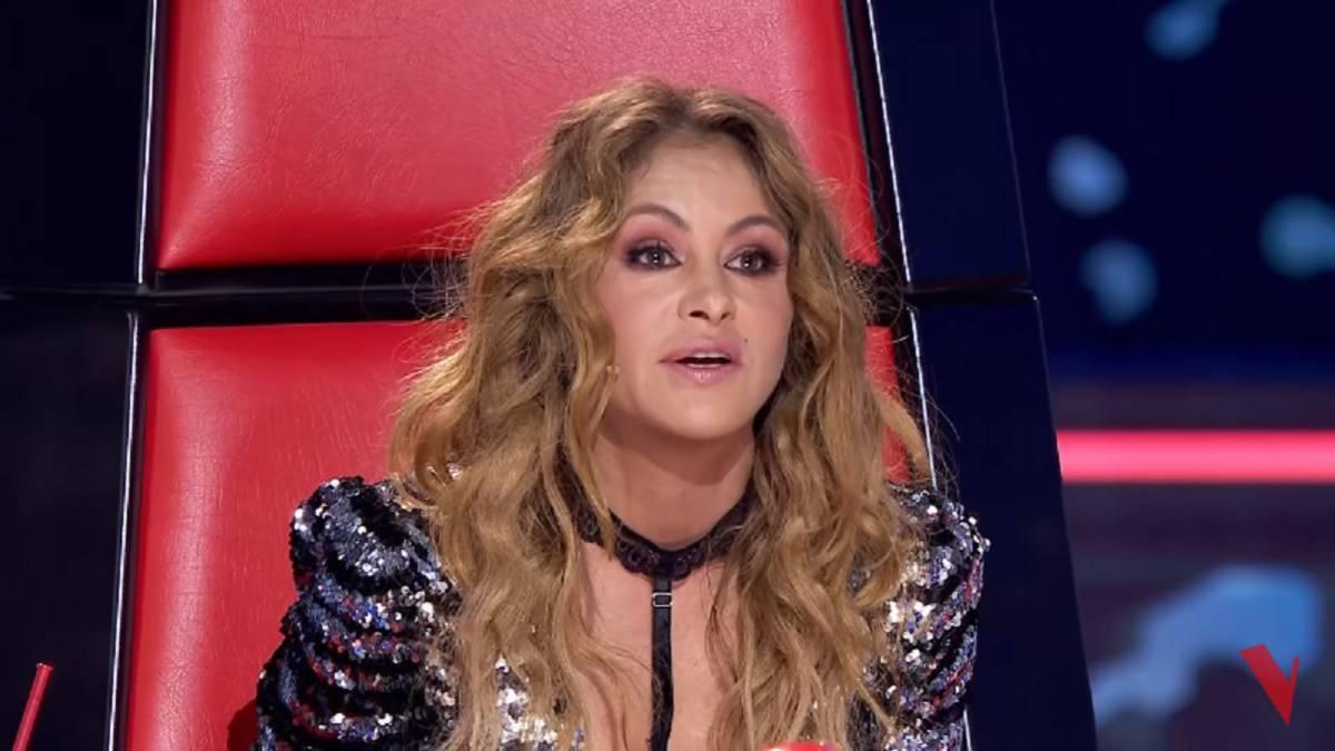 La gran pillada a Paulina Rubio descubren a la cantante haciendo &#039;popó&#039; en una playa de Miami