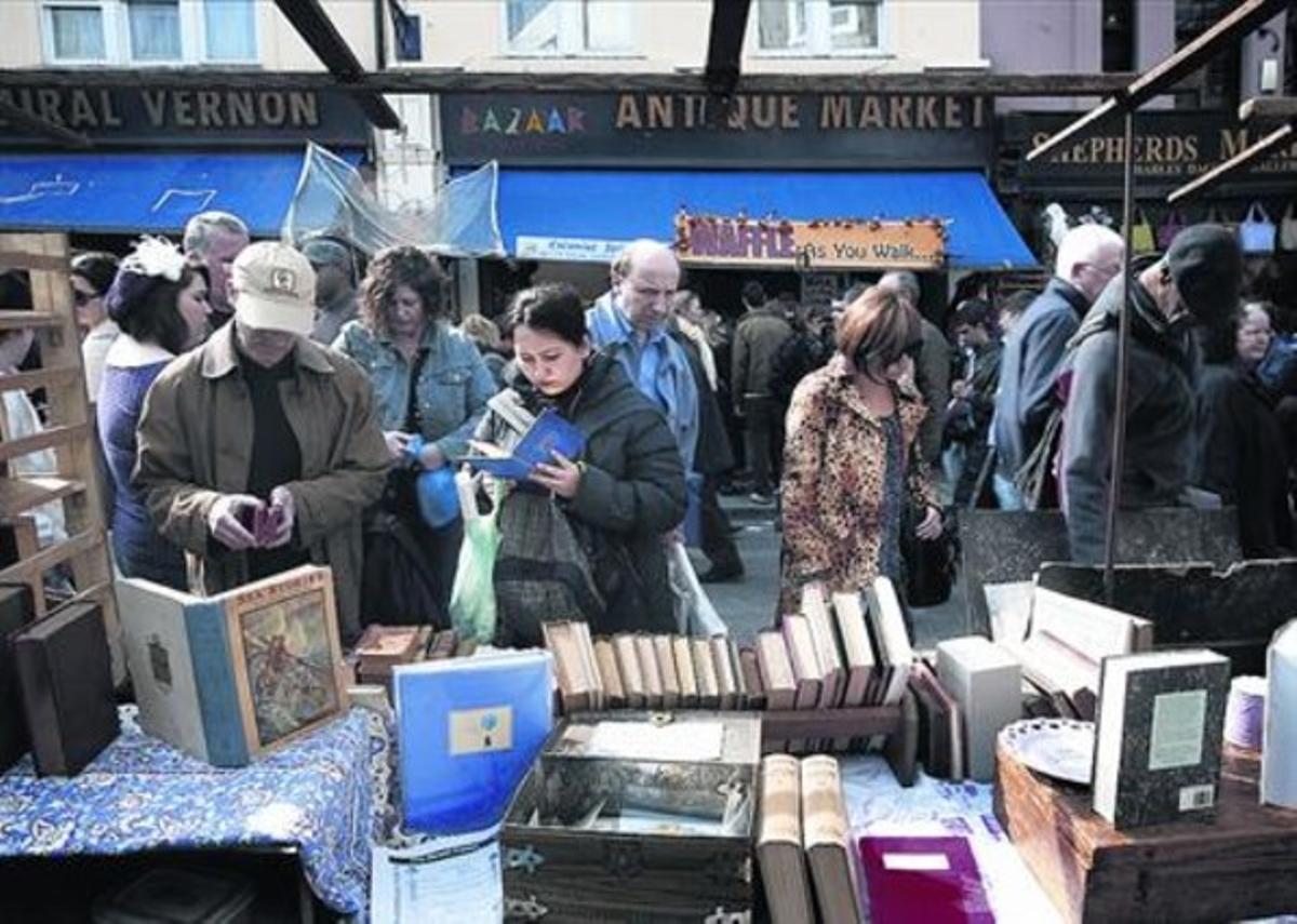 Imatge del mercat de Portobello Road, a Londres.