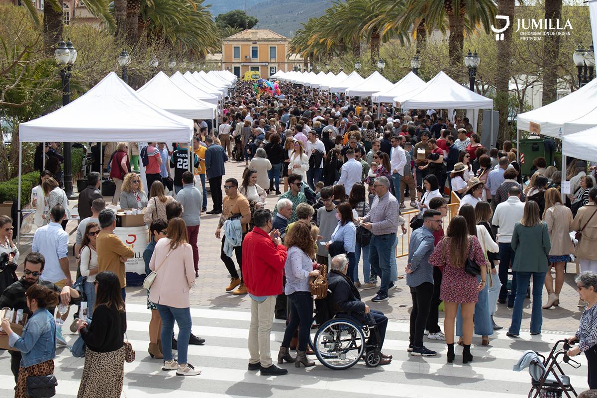 Miniferia de Vinos DOP Jumilla de Semana Santa.