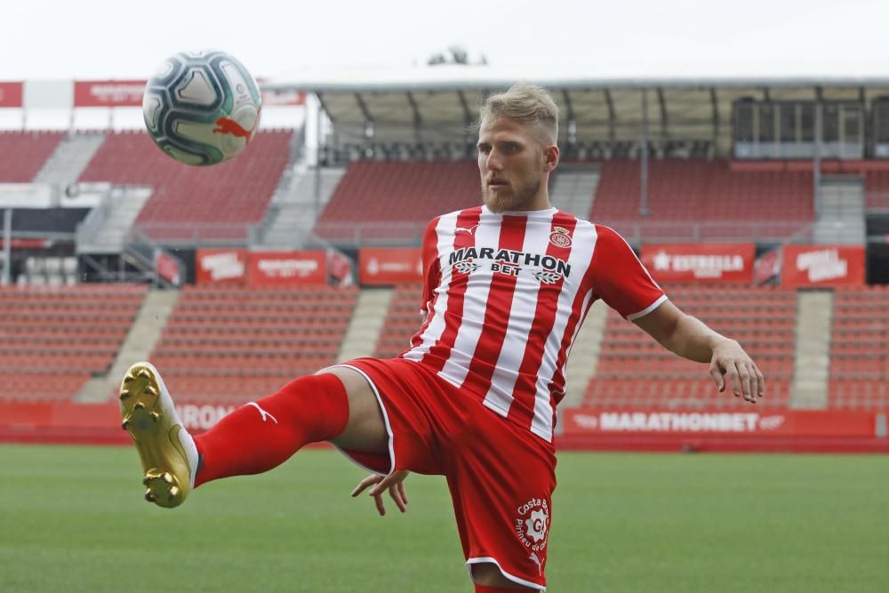 Presentació de Samu Sáiz com a nou jugador del Girona FC