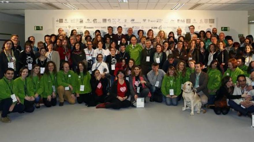 Foto de familia de las asociaciones sin ánimo de lucro con las que colabora Iberdrola.