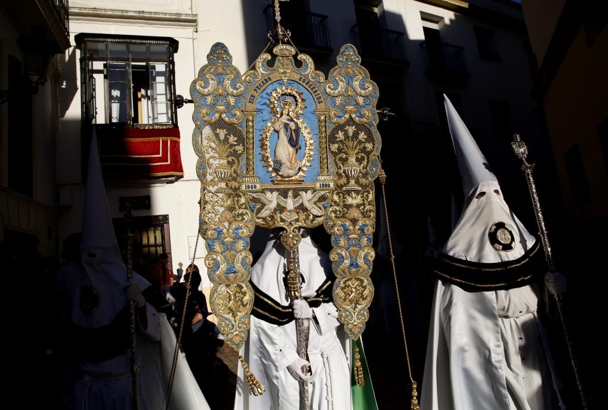 La hermandad de la Paz ha enseñado a Córdoba el volumen de su devoción y fe