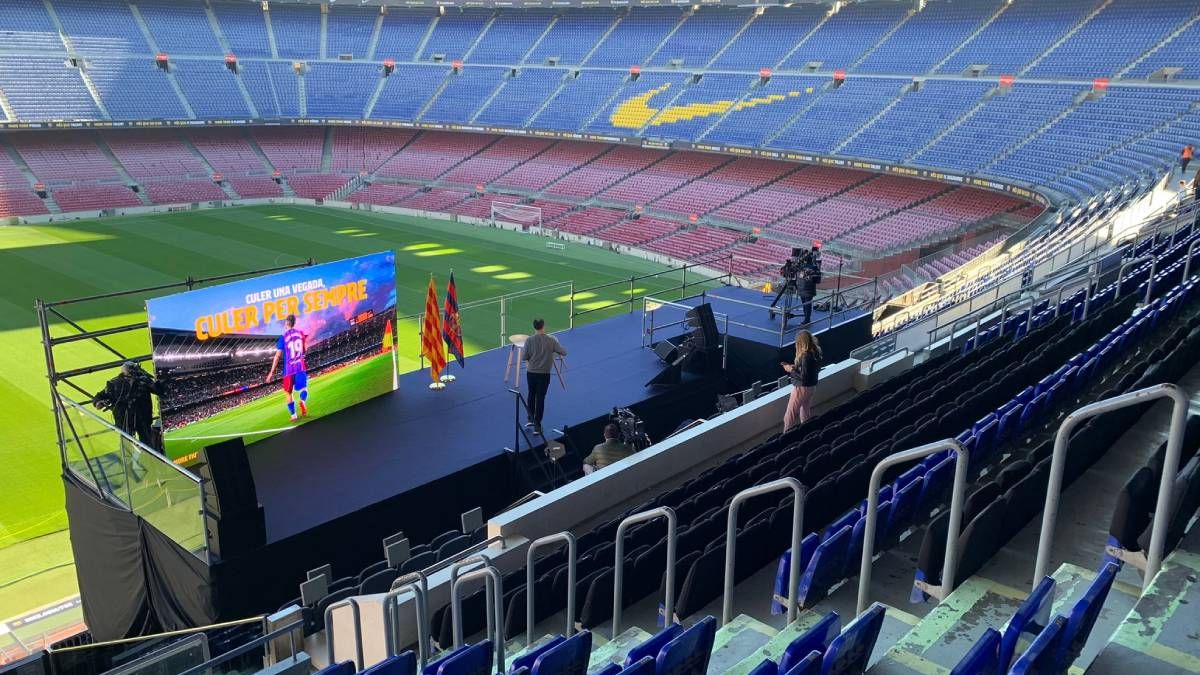 El Camp Nou se viste de gala para acoger la rueda de prensa de Agüero