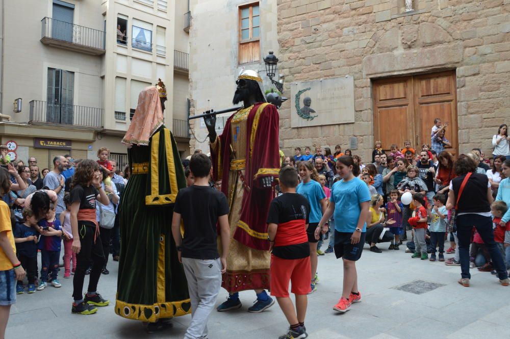 La Patum Infantil ambienta el centre de Berga amb