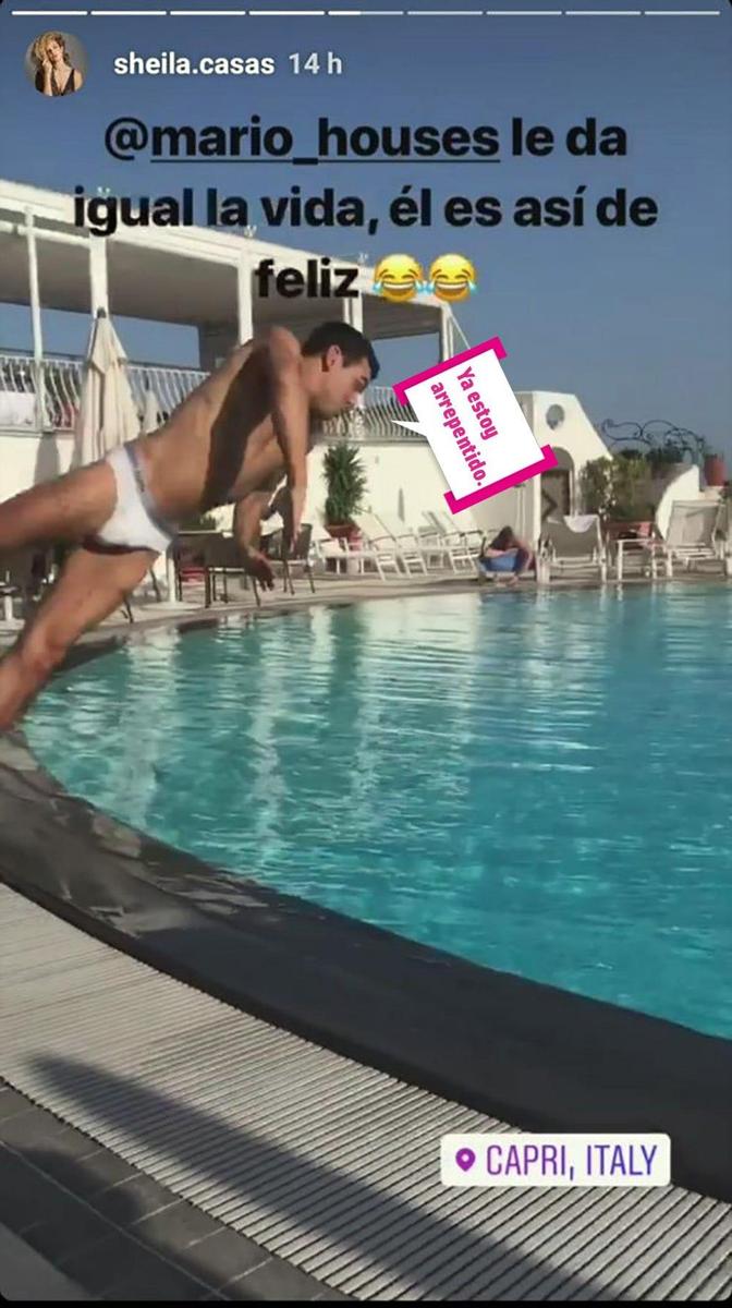 Mario Casas se tira a la piscina sin bañador