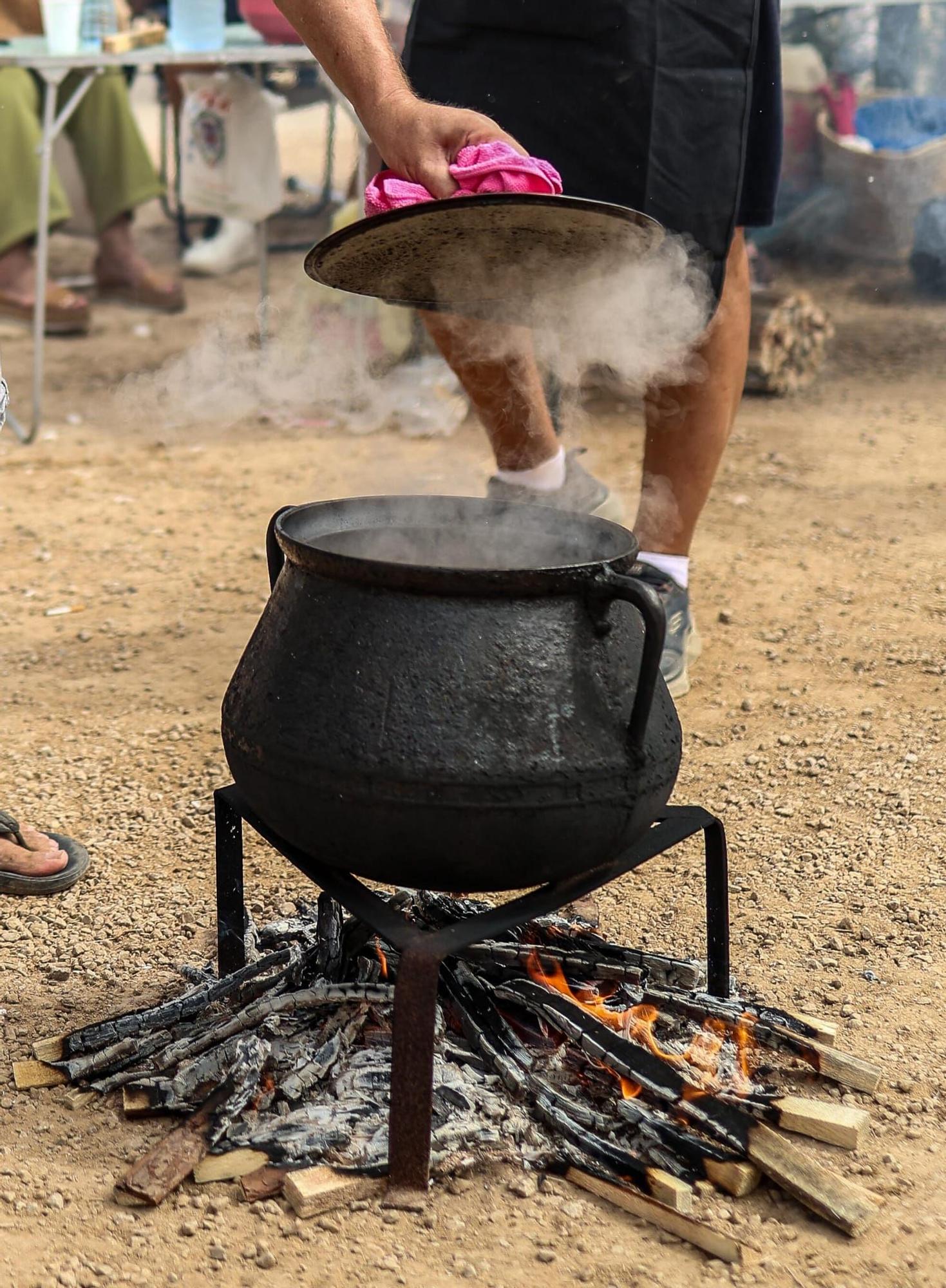 Catarroja celebra el LIII Concurso Internacional de Allipebre