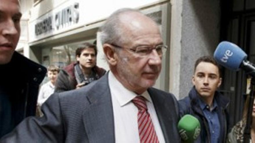 Rato regresa a su despacho para continuar con los registros