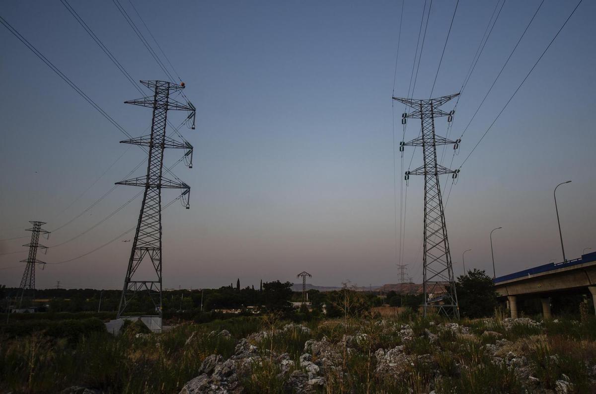 El preu de l’electricitat torna per Nadal a l’entorn dels 200 euros el megawatt-hora