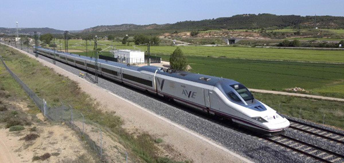 Renfe vende más de 300.000 billetes en los primeros días del Verano Joven.