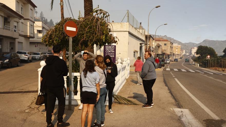 Los vecinos de Ador abandonan sus casas