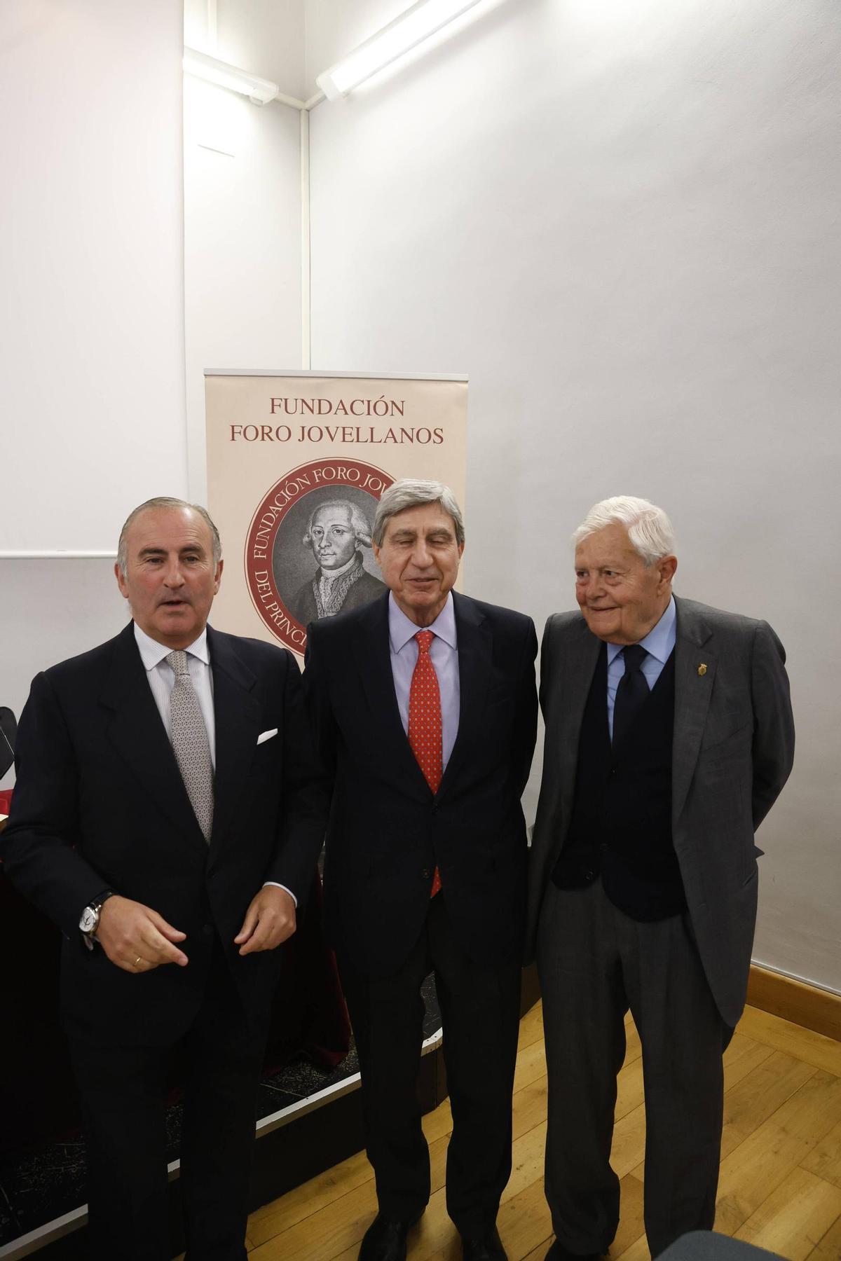 José Luis García Delgado, patrono de honor del Foro Jovellanos (en imágenes)