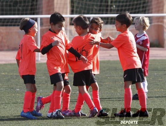 FÚTBOL BASE: Un día en Godella