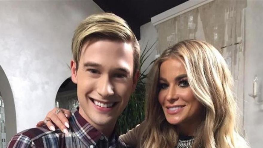 Tyler Henry, el pitoniso de Hollywood