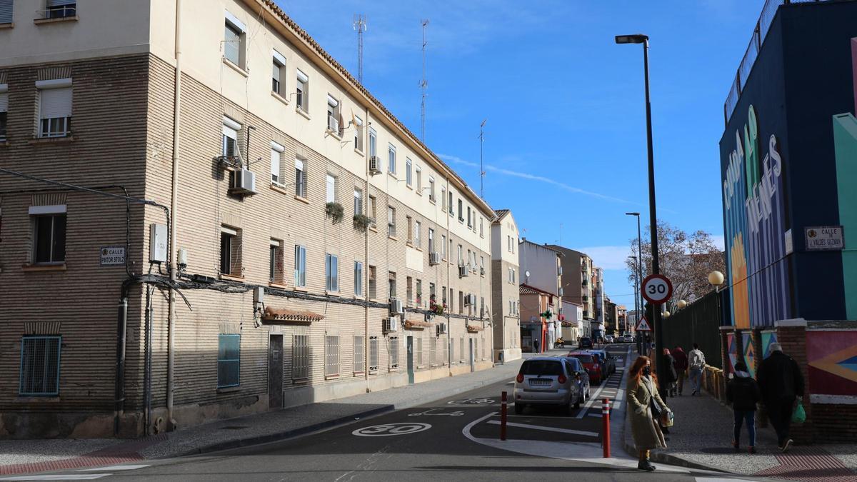 El incidente tuvo lugar la madrugada de este miércoles en la calle Antonio Leyva del zaragozano barrio del Oliver.