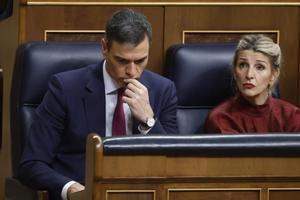 Pedro Sánchez y Yolanda Díaz, en una sesión de control al Gobierno en el Congreso.