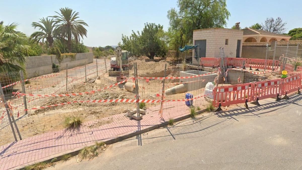 Las obras que se llevan a cabo en la calle Granados