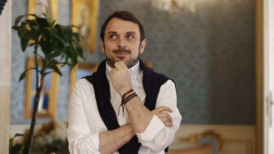 El diseñador Rubén Hernández, pregonero de las Hogueras 2025
