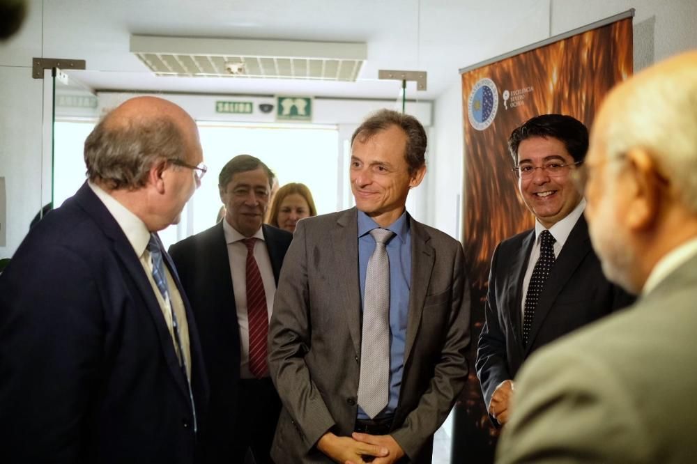 El ministro Pedro Duque visita el IAC