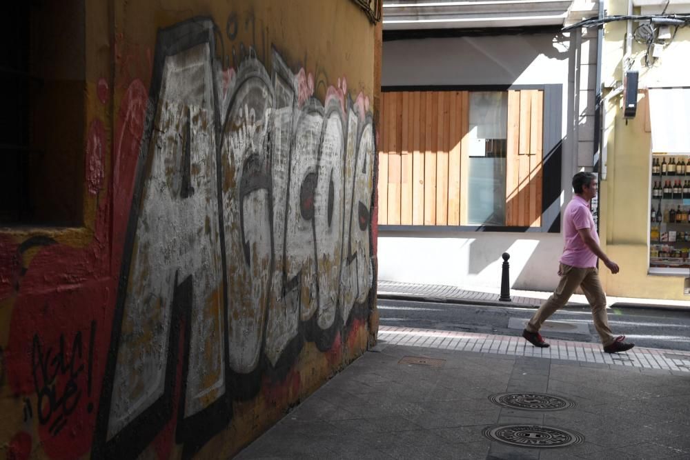 Pintadas de COAS en A Coruña