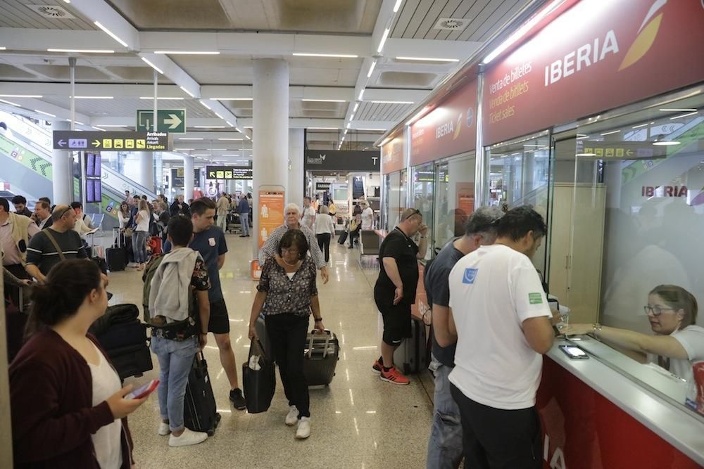 Ausfälle Flughafen Mallorca Computer-Probleme