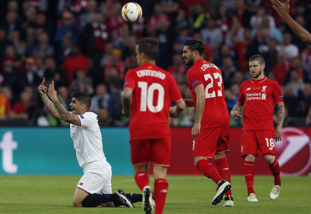 Las mejores imágenes de la final entre el Liverpool y el Sevilla.