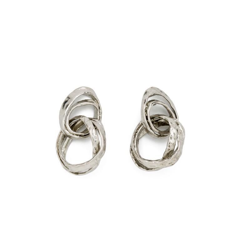 Pendientes doble aro de Bimba & Lola (28€)