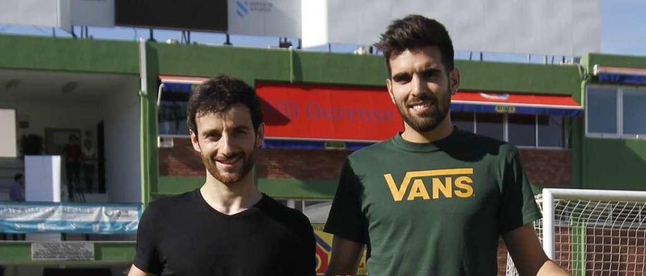 Fran Martínez y Germán Pérez, ayer, en el estadio de O Couto. // Jesús Regal